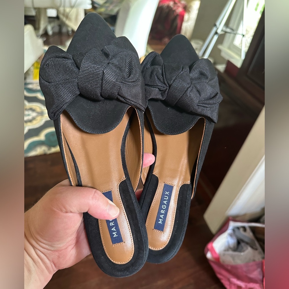 MARGAUX Women’s Mules/Slides size 40 NWOT